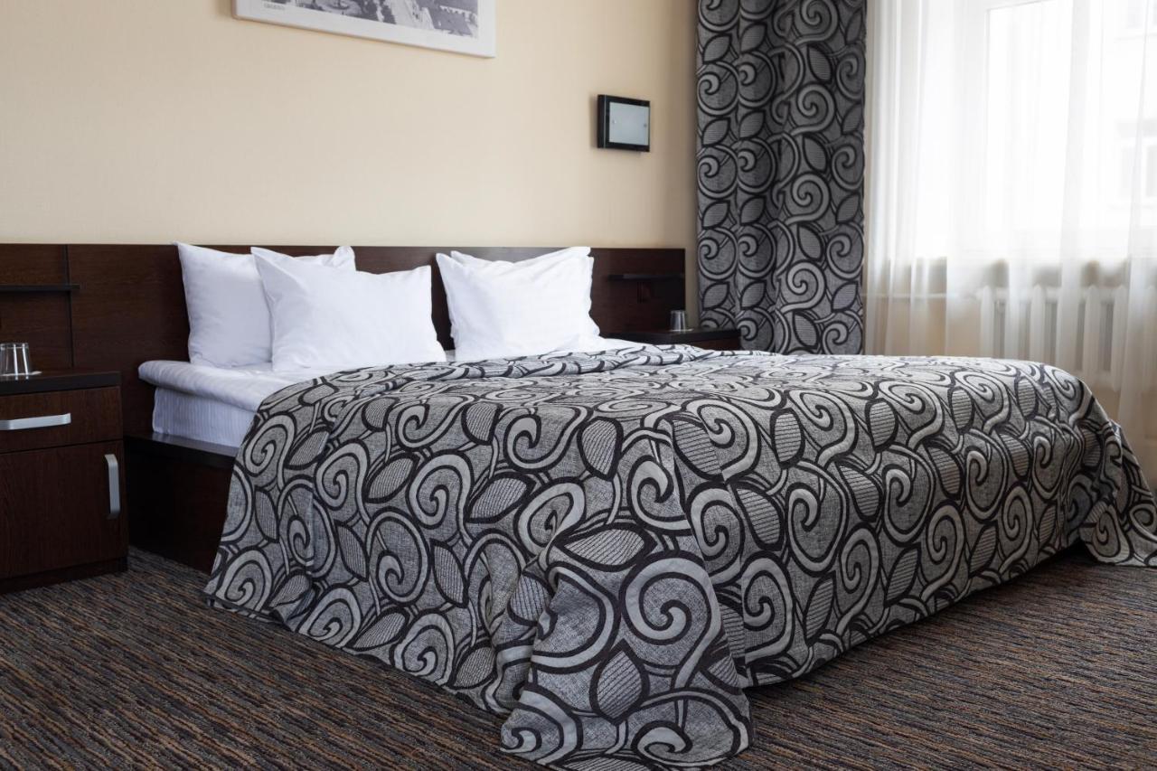 Neman Hotel กรอดโน ภายนอก รูปภาพ