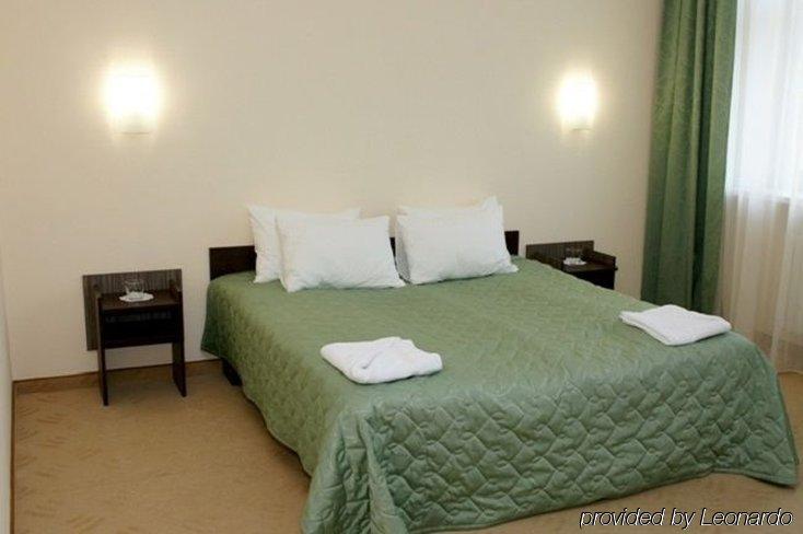 Neman Hotel กรอดโน ภายนอก รูปภาพ